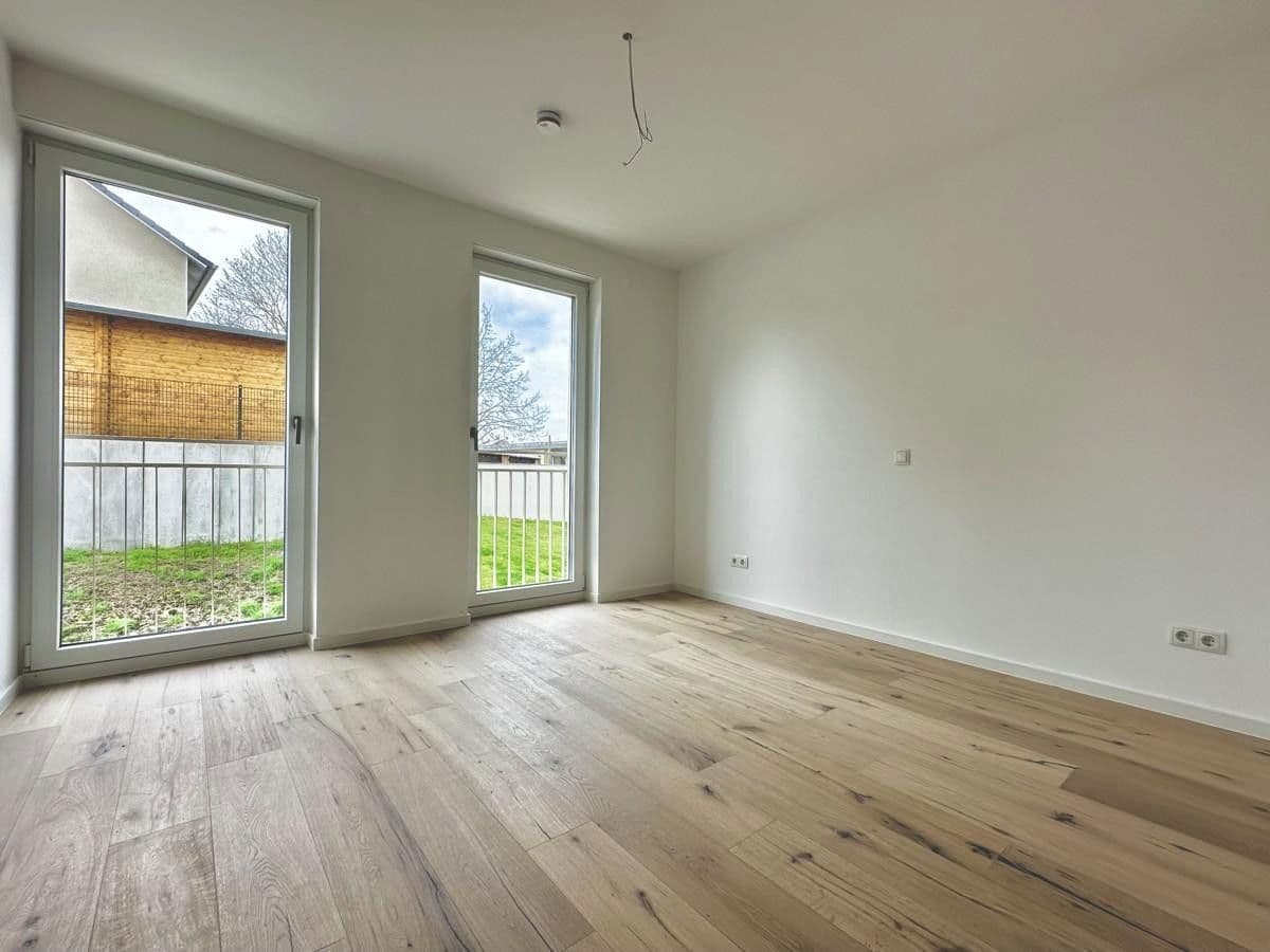 Pronájem bytu 4+1 121 m², Kieselbronn, Bádensko-Württembersko Pronájem bytu 4+1 121 m², Kieselbronn, Bádensko-Württembersko