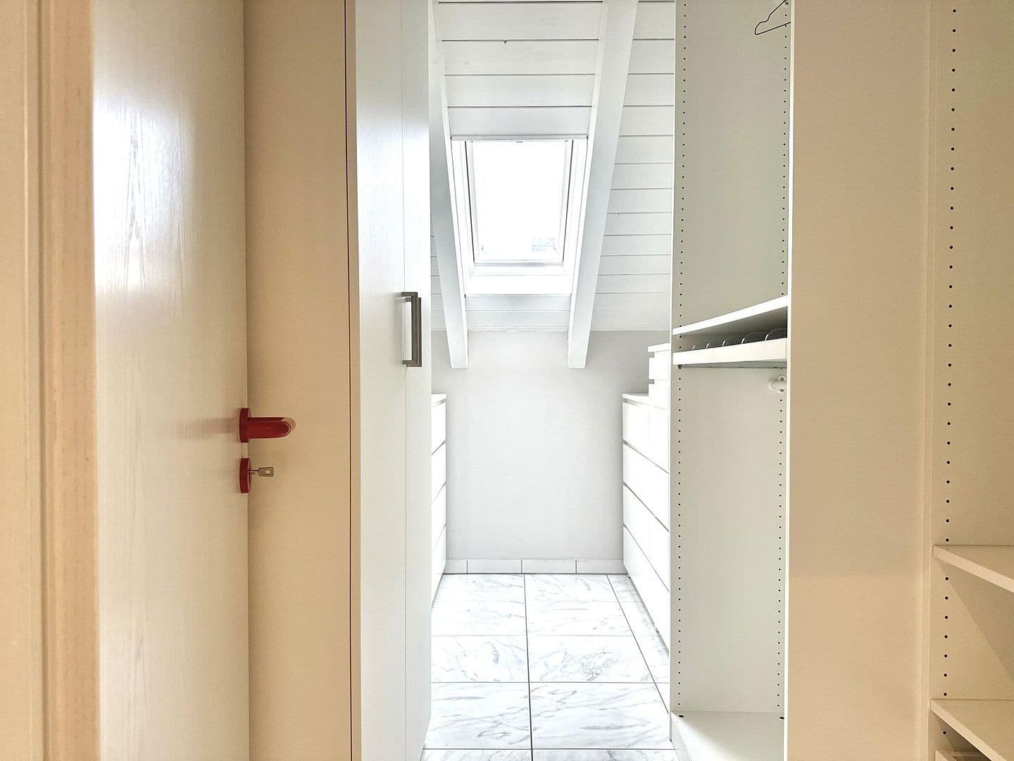 Pronájem bytu 3+1 132 m², Nelkenstraße 74, Hochspeyer, Porýní-Falc Pronájem bytu 3+1 132 m², Nelkenstraße 74, Hochspeyer, Porýní-Falc