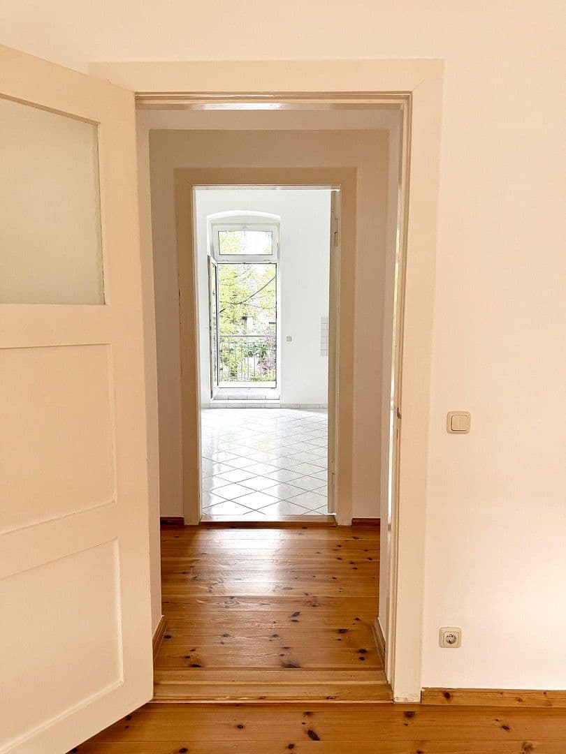 Prodej bytu 2+1 75 m², Swinemünderstr. 16, Berlin, Berlín Prodej bytu 2+1 75 m², Swinemünderstr. 16, Berlin, Berlín