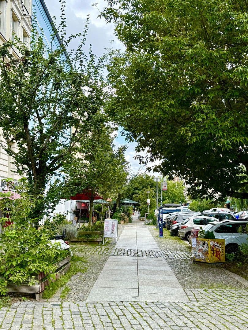 Prodej bytu 2+1 75 m², Swinemünderstr. 16, Berlin, Berlín Prodej bytu 2+1 75 m², Swinemünderstr. 16, Berlin, Berlín