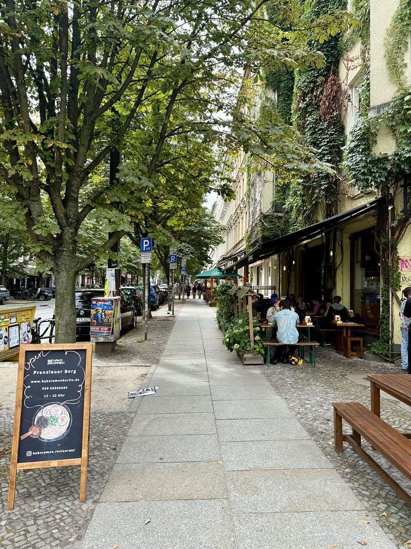 Prodej bytu 2+1 75 m², Swinemünderstr. 16, Berlin, Berlín Prodej bytu 2+1 75 m², Swinemünderstr. 16, Berlin, Berlín