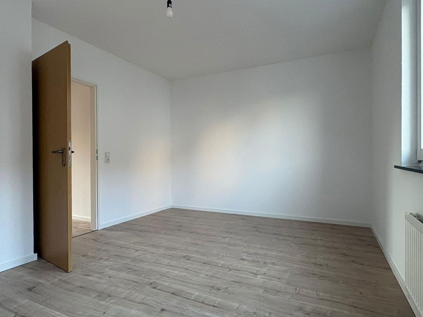 Prodej bytu 3+kk 103 m², Eickener Str. 211-213, Mönchengladbach, Severní Porýní-Vestfálsko Prodej bytu 3+kk 103 m², Eickener Str. 211-213, Mönchengladbach, Severní Porýní-Vestfálsko