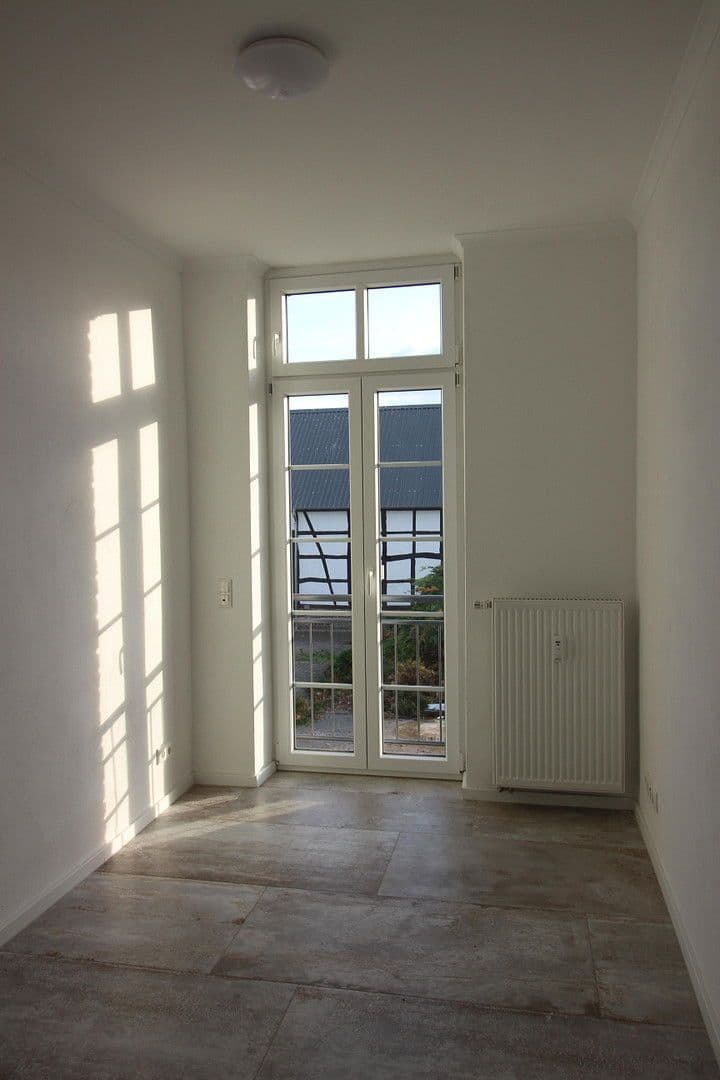 Pronájem bytu 2+kk 90 m², Von-Bassenheim-Straße 2, Euskirchen, Severní Porýní-Vestfálsko Pronájem bytu 2+kk 90 m², Von-Bassenheim-Straße 2, Euskirchen, Severní Porýní-Vestfálsko
