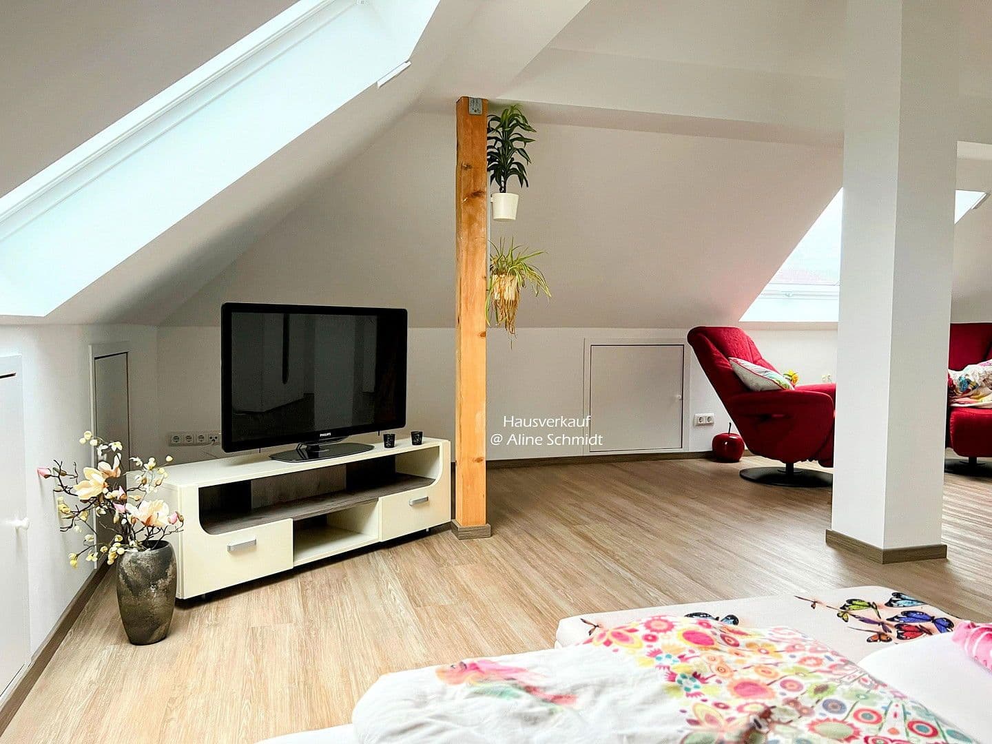 Prodej domu 210 m², pozemek 783 m², Radebeul, Sasko Prodej domu 210 m², pozemek 783 m², Radebeul, Sasko