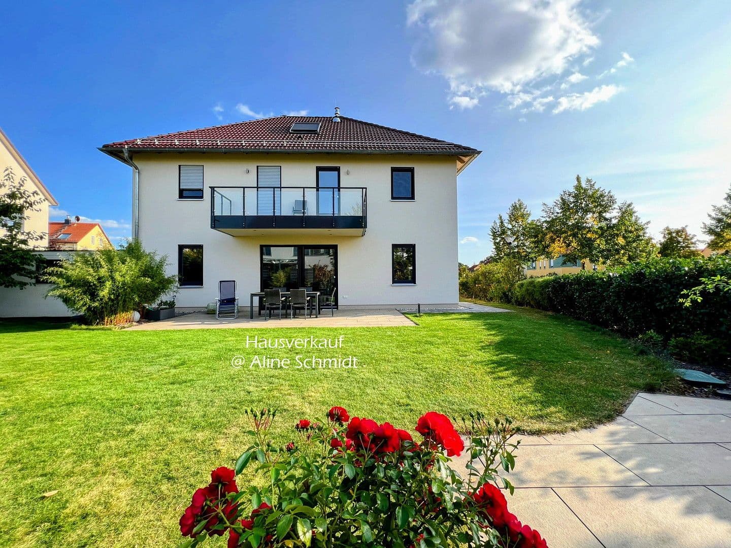 Prodej domu 210 m², pozemek 783 m², Radebeul, Sasko Prodej domu 210 m², pozemek 783 m², Radebeul, Sasko