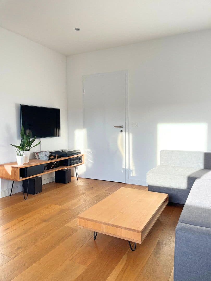 Prodej bytu 2+1 52 m², Markgrafendamm 32, Berlin, Berlín Prodej bytu 2+1 52 m², Markgrafendamm 32, Berlin, Berlín