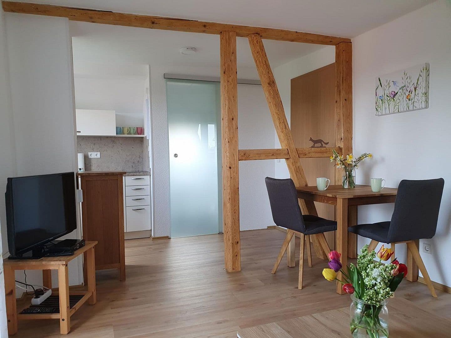 Pronájem bytu 1+1 30 m², Simmersfeld, Bádensko-Württembersko Pronájem bytu 1+1 30 m², Simmersfeld, Bádensko-Württembersko