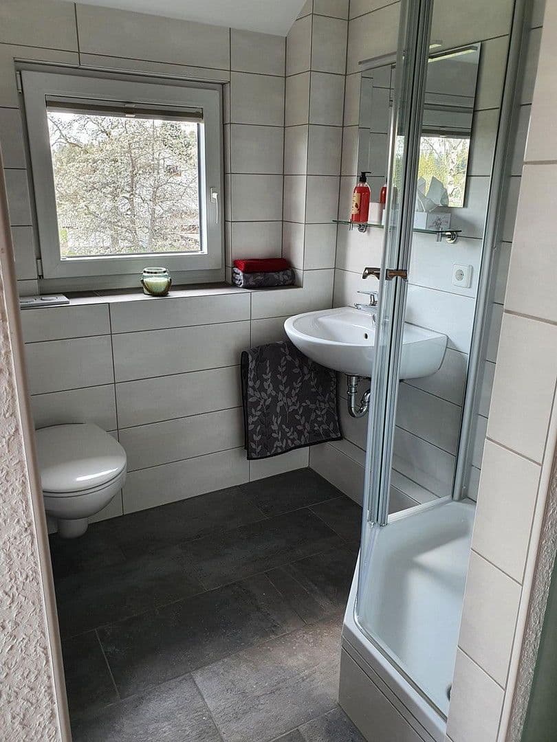 Pronájem bytu 1+1 30 m², Simmersfeld, Bádensko-Württembersko Pronájem bytu 1+1 30 m², Simmersfeld, Bádensko-Württembersko