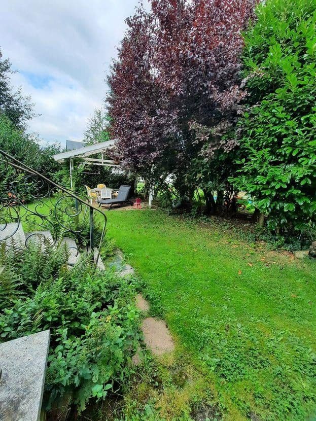 Prodej domu 297 m², pozemek 1.655 m², Dorfstraße 118, Michelstadt, Hessen Prodej domu 297 m², pozemek 1.655 m², Dorfstraße 118, Michelstadt, Hessen