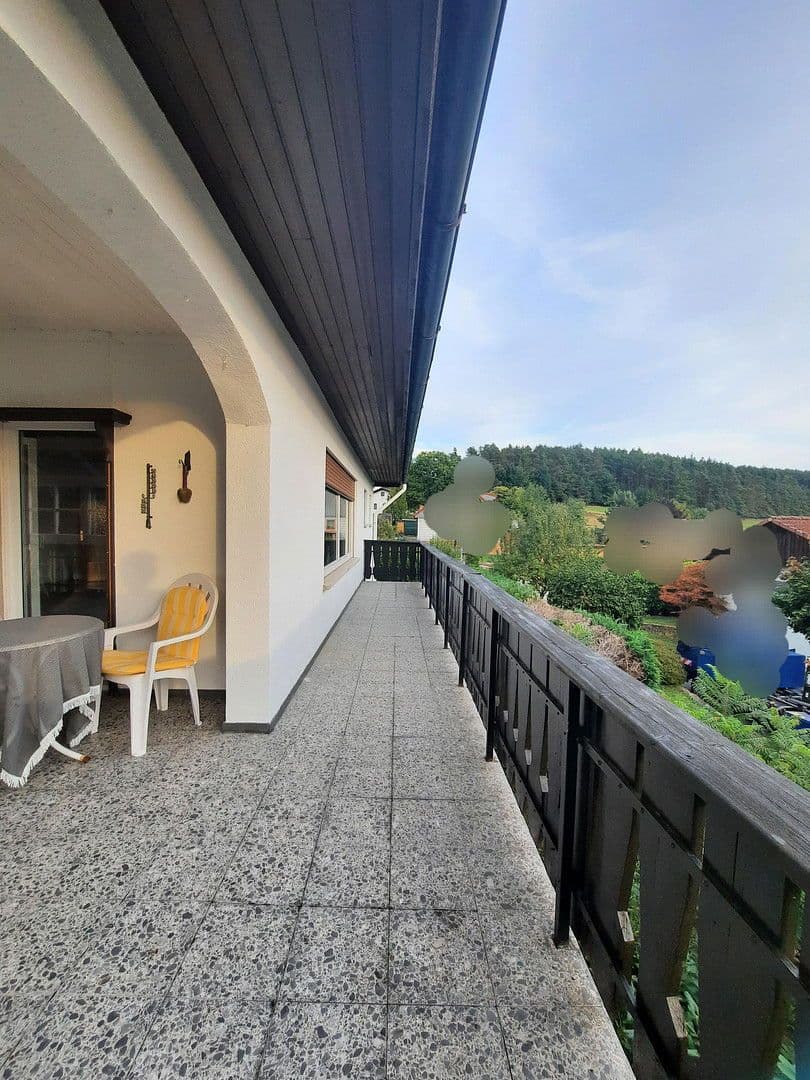 Prodej domu 297 m², pozemek 1.655 m², Dorfstraße 118, Michelstadt, Hessen Prodej domu 297 m², pozemek 1.655 m², Dorfstraße 118, Michelstadt, Hessen