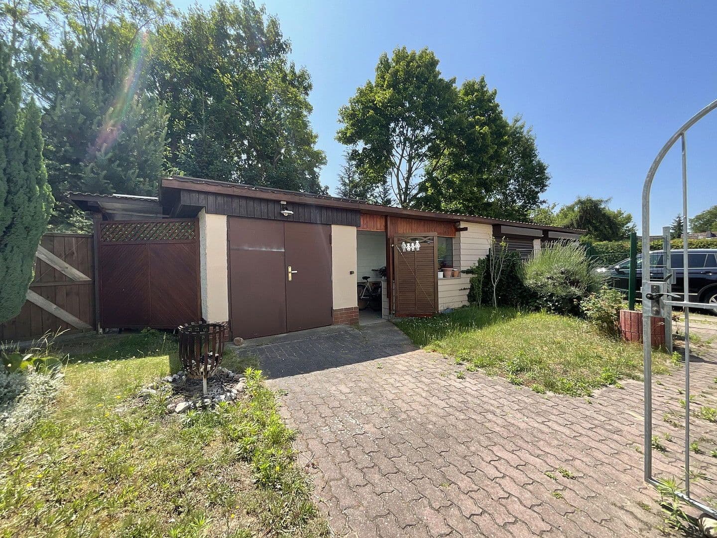 Prodej domu 225 m², pozemek 810 m², Karl-Marx-Straße 51, Schulzendorf, Braniborsko Prodej domu 225 m², pozemek 810 m², Karl-Marx-Straße 51, Schulzendorf, Braniborsko