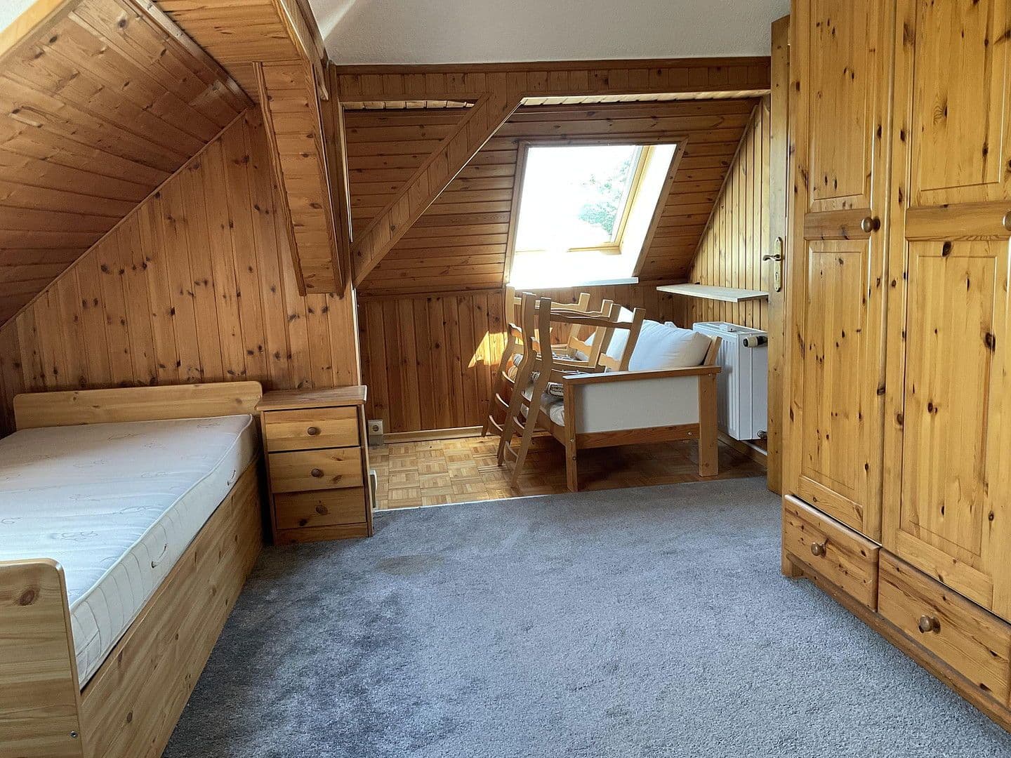 Prodej domu 225 m², pozemek 810 m², Karl-Marx-Straße 51, Schulzendorf, Braniborsko Prodej domu 225 m², pozemek 810 m², Karl-Marx-Straße 51, Schulzendorf, Braniborsko