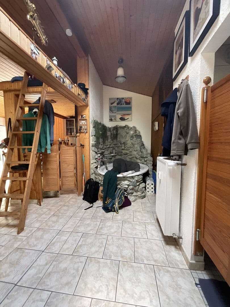 Prodej domu 225 m², pozemek 810 m², Karl-Marx-Straße 51, Schulzendorf, Braniborsko Prodej domu 225 m², pozemek 810 m², Karl-Marx-Straße 51, Schulzendorf, Braniborsko