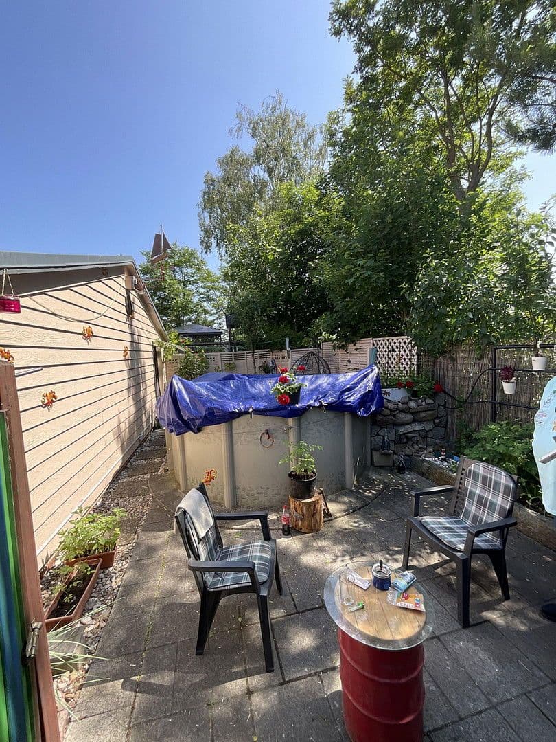 Prodej domu 225 m², pozemek 810 m², Karl-Marx-Straße 51, Schulzendorf, Braniborsko Prodej domu 225 m², pozemek 810 m², Karl-Marx-Straße 51, Schulzendorf, Braniborsko