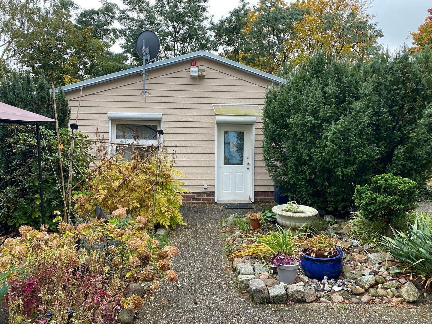 Prodej domu 225 m², pozemek 810 m², Karl-Marx-Straße 51, Schulzendorf, Braniborsko Prodej domu 225 m², pozemek 810 m², Karl-Marx-Straße 51, Schulzendorf, Braniborsko