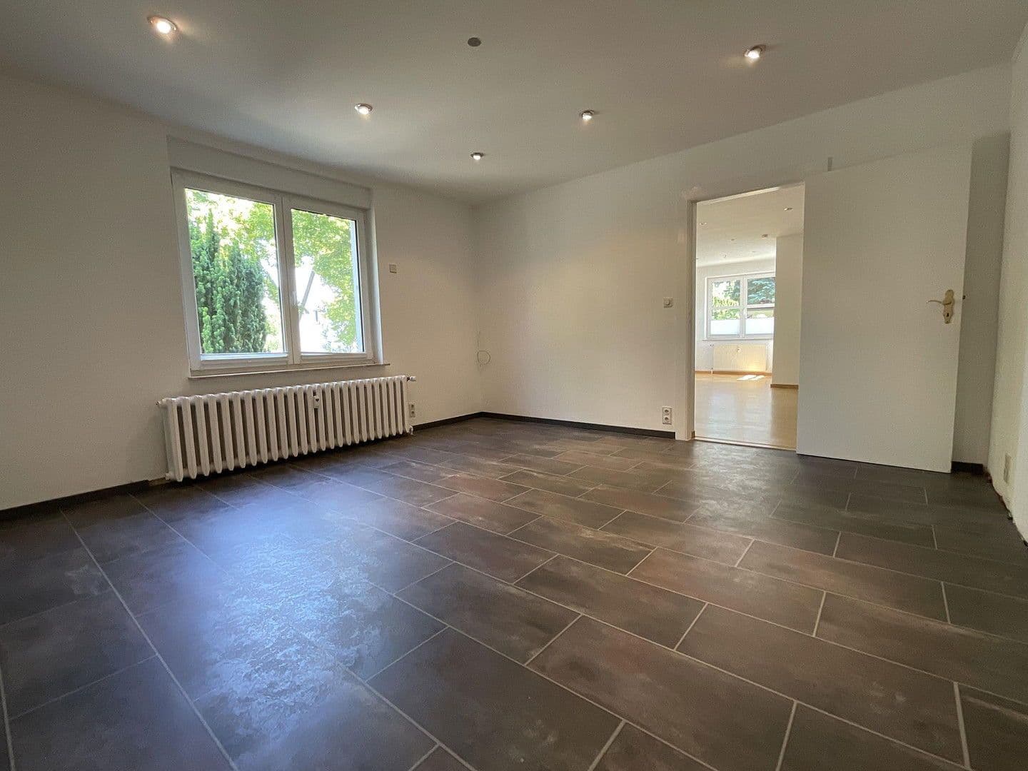 Prodej domu 225 m², pozemek 810 m², Karl-Marx-Straße 51, Schulzendorf, Braniborsko Prodej domu 225 m², pozemek 810 m², Karl-Marx-Straße 51, Schulzendorf, Braniborsko
