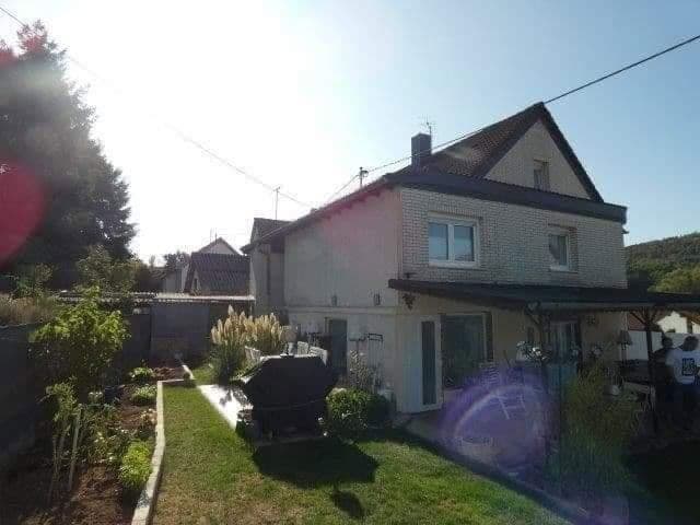 Prodej domu 198 m², pozemek 345 m², Hauptstrasse 16, Hirschhorn/Pfalz, Porýní-Falc Prodej domu 198 m², pozemek 345 m², Hauptstrasse 16, Hirschhorn/Pfalz, Porýní-Falc