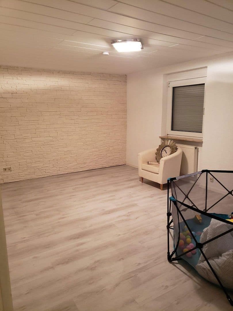 Prodej domu 198 m², pozemek 345 m², Hauptstrasse 16, Hirschhorn/Pfalz, Porýní-Falc Prodej domu 198 m², pozemek 345 m², Hauptstrasse 16, Hirschhorn/Pfalz, Porýní-Falc