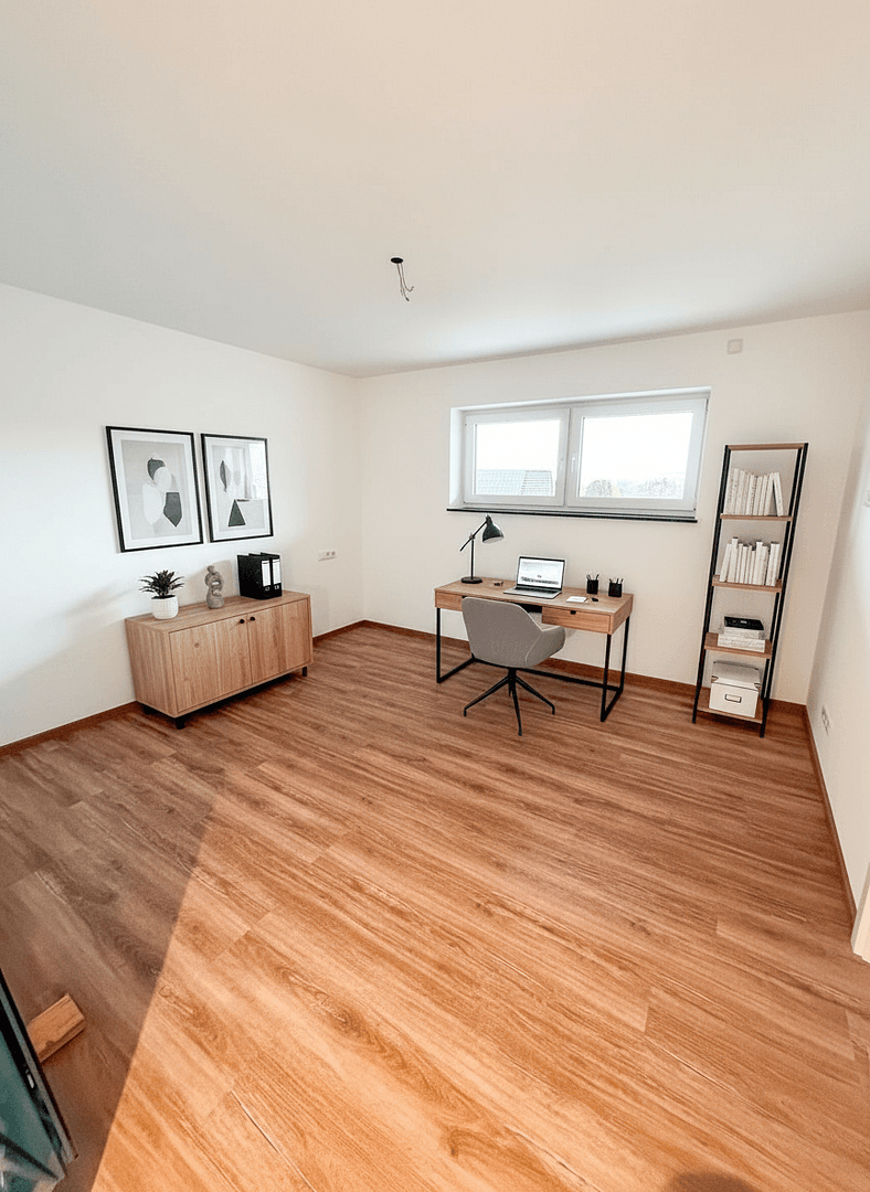 Pronájem bytu 4+1 134 m², Baumgartenweg 4, Leutkirch im Allgäu, Bádensko-Württembersko Pronájem bytu 4+1 134 m², Baumgartenweg 4, Leutkirch im Allgäu, Bádensko-Württembersko