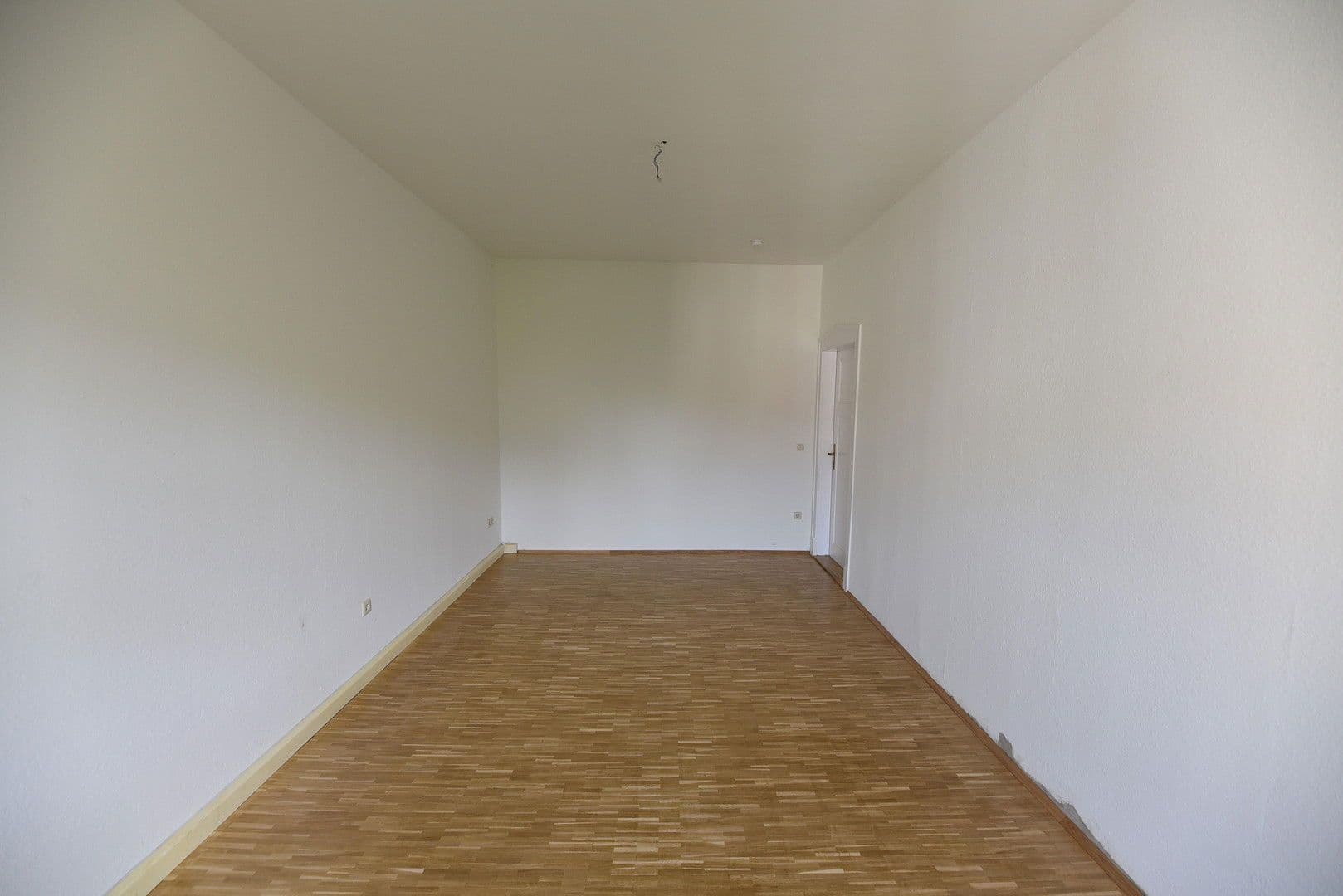 Pronájem bytu 4+1 132 m², Arnoldstraße 31, Dresden, Sasko Pronájem bytu 4+1 132 m², Arnoldstraße 31, Dresden, Sasko