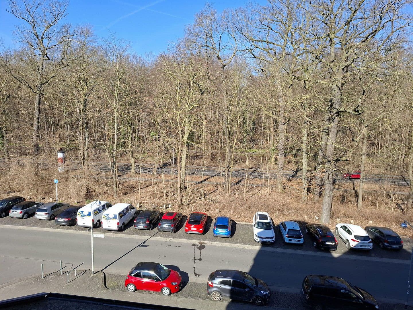 Pronájem kanceláře 250 m², Loebensteinstr. 38, Hannover, Dolní Sasko Pronájem kanceláře 250 m², Loebensteinstr. 38, Hannover, Dolní Sasko