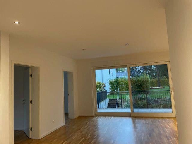 Pronájem bytu 3+1 100 m², Friedrich-Engels-Damm 83, Bad Saarow, Braniborsko Pronájem bytu 3+1 100 m², Friedrich-Engels-Damm 83, Bad Saarow, Braniborsko