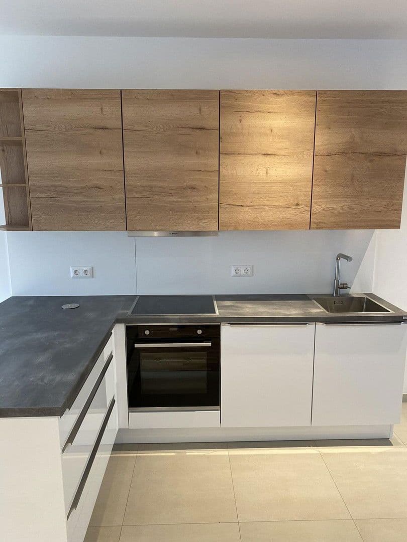 Pronájem bytu 3+1 100 m², Friedrich-Engels-Damm 83, Bad Saarow, Braniborsko Pronájem bytu 3+1 100 m², Friedrich-Engels-Damm 83, Bad Saarow, Braniborsko