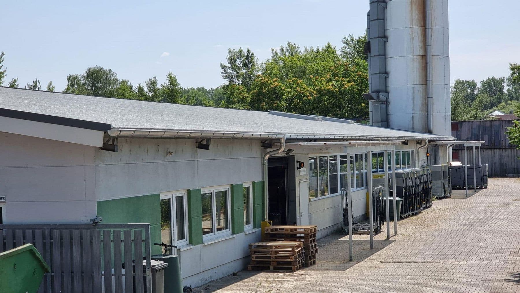 Prodej nebytového prostoru 2.800 m², Bauhofstr. 24, Lampertheim, Hessen Prodej nebytového prostoru 2.800 m², Bauhofstr. 24, Lampertheim, Hessen