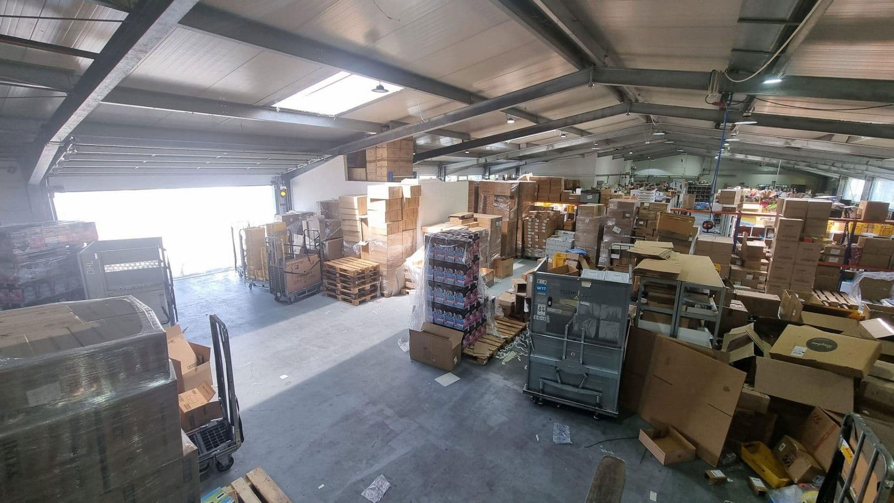 Prodej nebytového prostoru 2.800 m², Bauhofstr. 24, Lampertheim, Hessen Prodej nebytového prostoru 2.800 m², Bauhofstr. 24, Lampertheim, Hessen