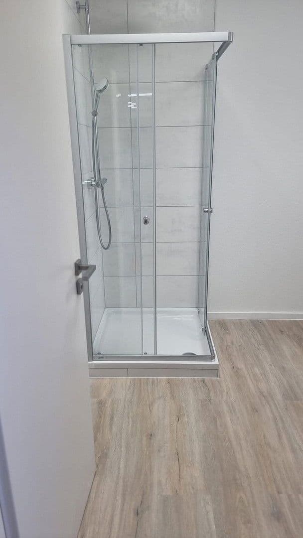 Prodej nebytového prostoru 2.800 m², Bauhofstr. 24, Lampertheim, Hessen Prodej nebytového prostoru 2.800 m², Bauhofstr. 24, Lampertheim, Hessen