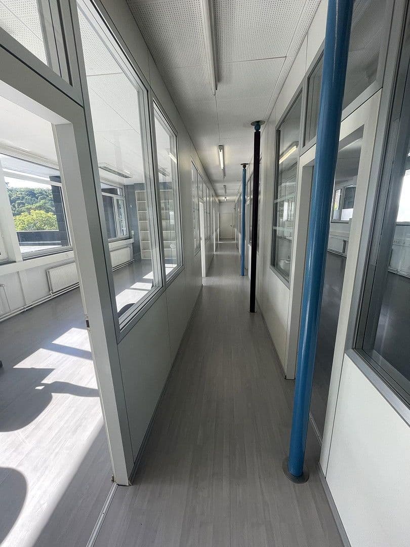 Pronájem kanceláře 222 m², Weil der Stadt, Bádensko-Württembersko Pronájem kanceláře 222 m², Weil der Stadt, Bádensko-Württembersko