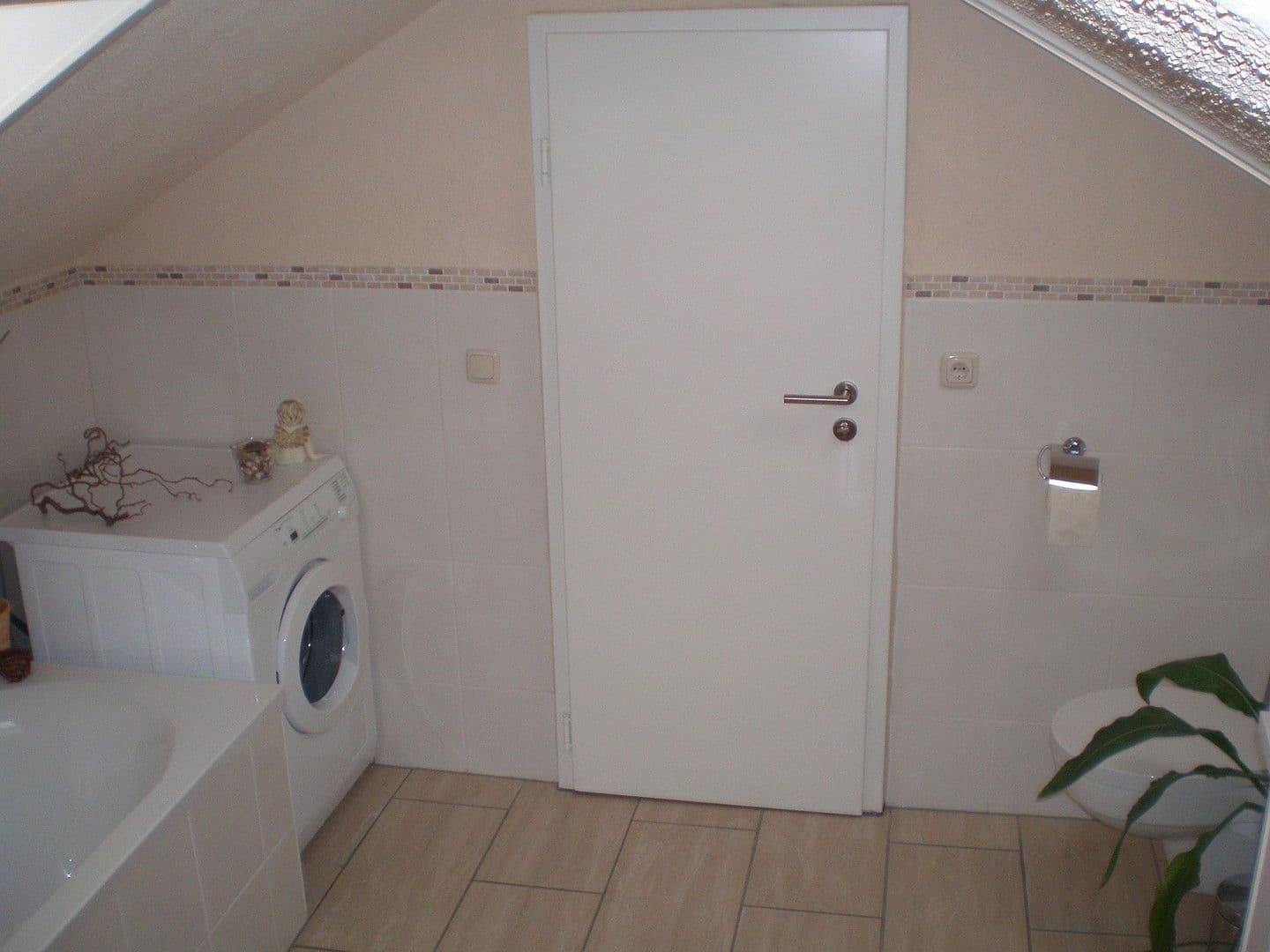 Prodej bytu 4+1 100 m², Albert-Schalper-Str. 7, Kolbermoor, Bavorsko Prodej bytu 4+1 100 m², Albert-Schalper-Str. 7, Kolbermoor, Bavorsko