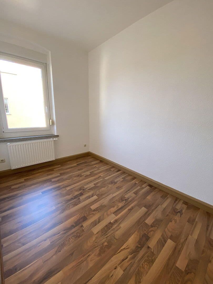 Pronájem bytu 4+1 100 m², Starohrad, Durynsko Pronájem bytu 4+1 100 m², Starohrad, Durynsko
