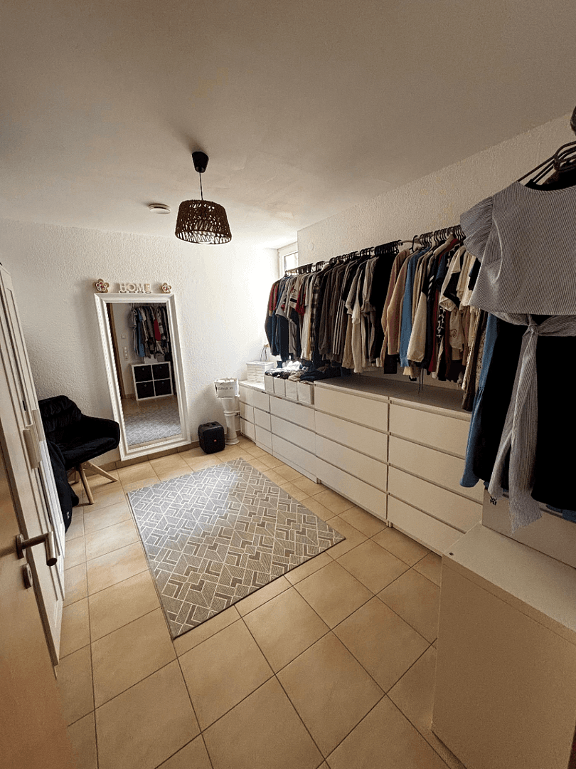 Pronájem bytu 3+1 110 m², Kasel, Porýní-Falc Pronájem bytu 3+1 110 m², Kasel, Porýní-Falc