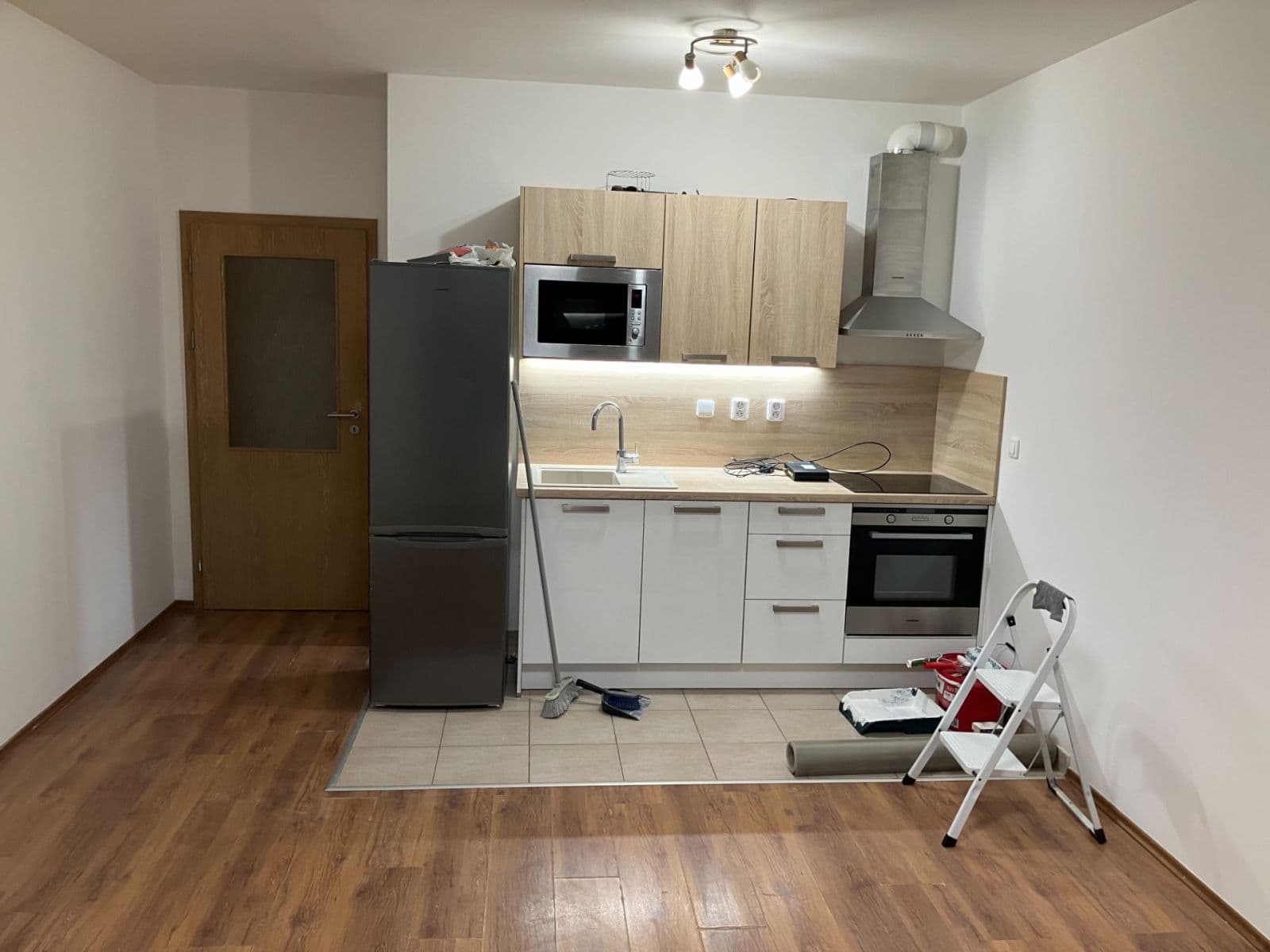 Pronájem bytu 2+kk 38 m², Hornoměcholupská, Praha, Praha Pronájem bytu 2+kk 38 m², Hornoměcholupská, Praha, Praha