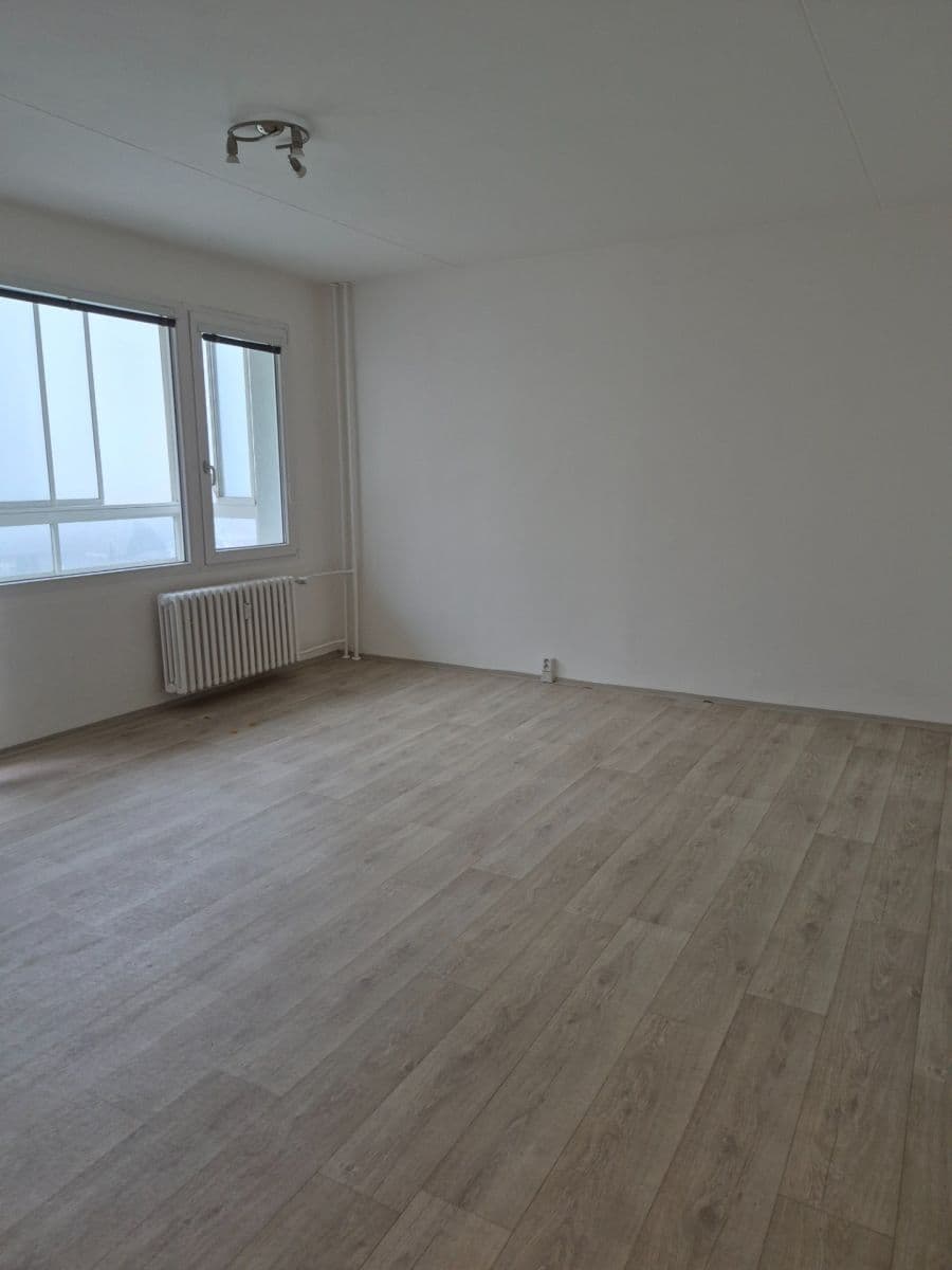 Pronájem bytu 3+1 72 m², Spodní, Brno, Jihomoravský kraj Pronájem bytu 3+1 72 m², Spodní, Brno, Jihomoravský kraj