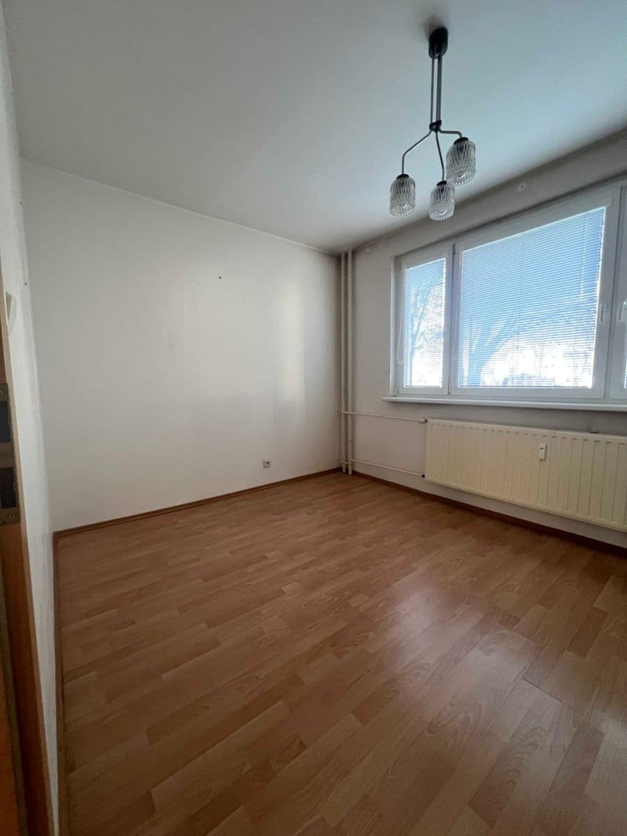 Prodej bytu 3+1 67 m², Centrum II., Dubnica nad Váhom, Trenčiansky kraj Prodej bytu 3+1 67 m², Centrum II., Dubnica nad Váhom, Trenčiansky kraj