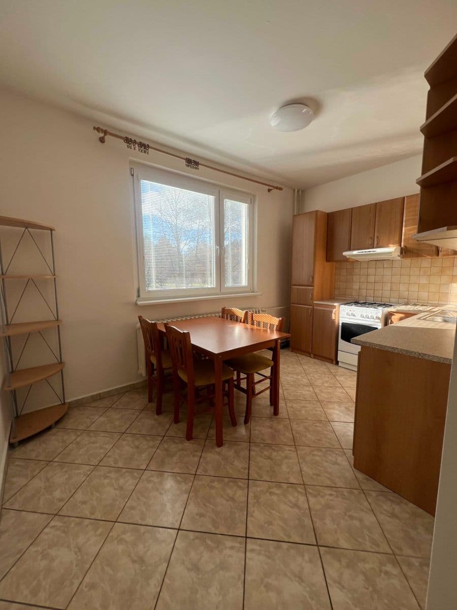 Prodej bytu 3+1 67 m², Centrum II., Dubnica nad Váhom, Trenčiansky kraj Prodej bytu 3+1 67 m², Centrum II., Dubnica nad Váhom, Trenčiansky kraj