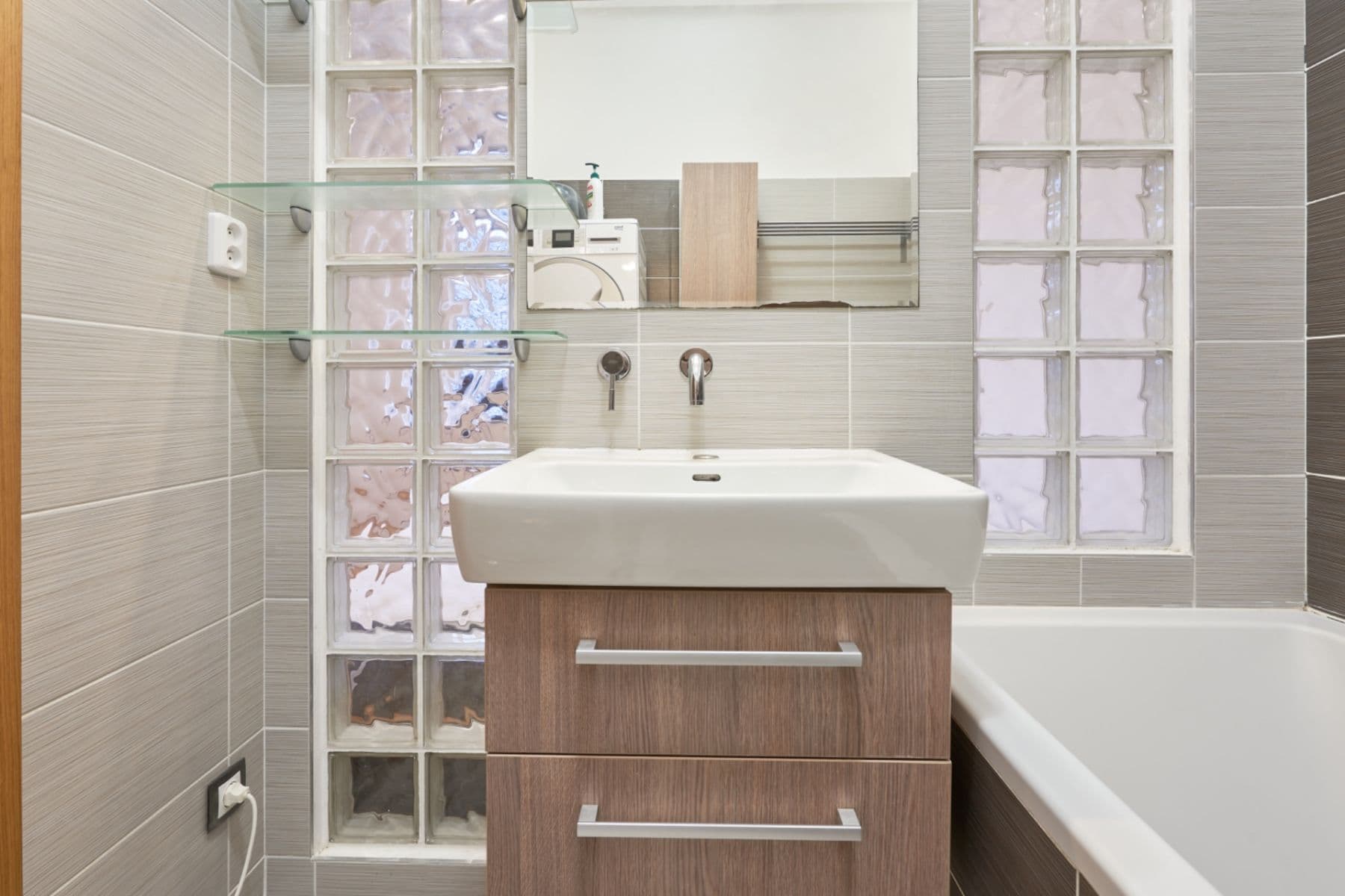 Pronájem bytu 3+kk 81 m², Poděbradova, Brno, Jihomoravský kraj Pronájem bytu 3+kk 81 m², Poděbradova, Brno, Jihomoravský kraj