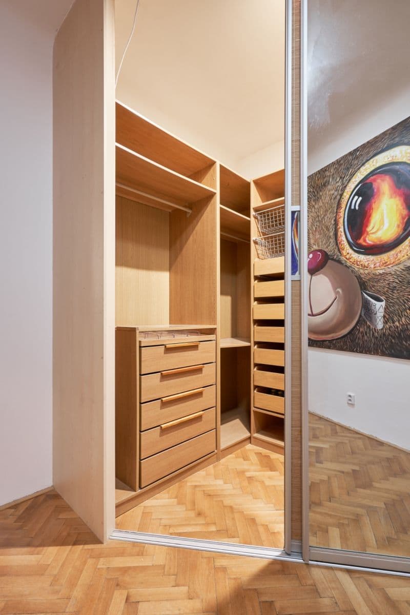 Pronájem bytu 3+kk 81 m², Poděbradova, Brno, Jihomoravský kraj Pronájem bytu 3+kk 81 m², Poděbradova, Brno, Jihomoravský kraj