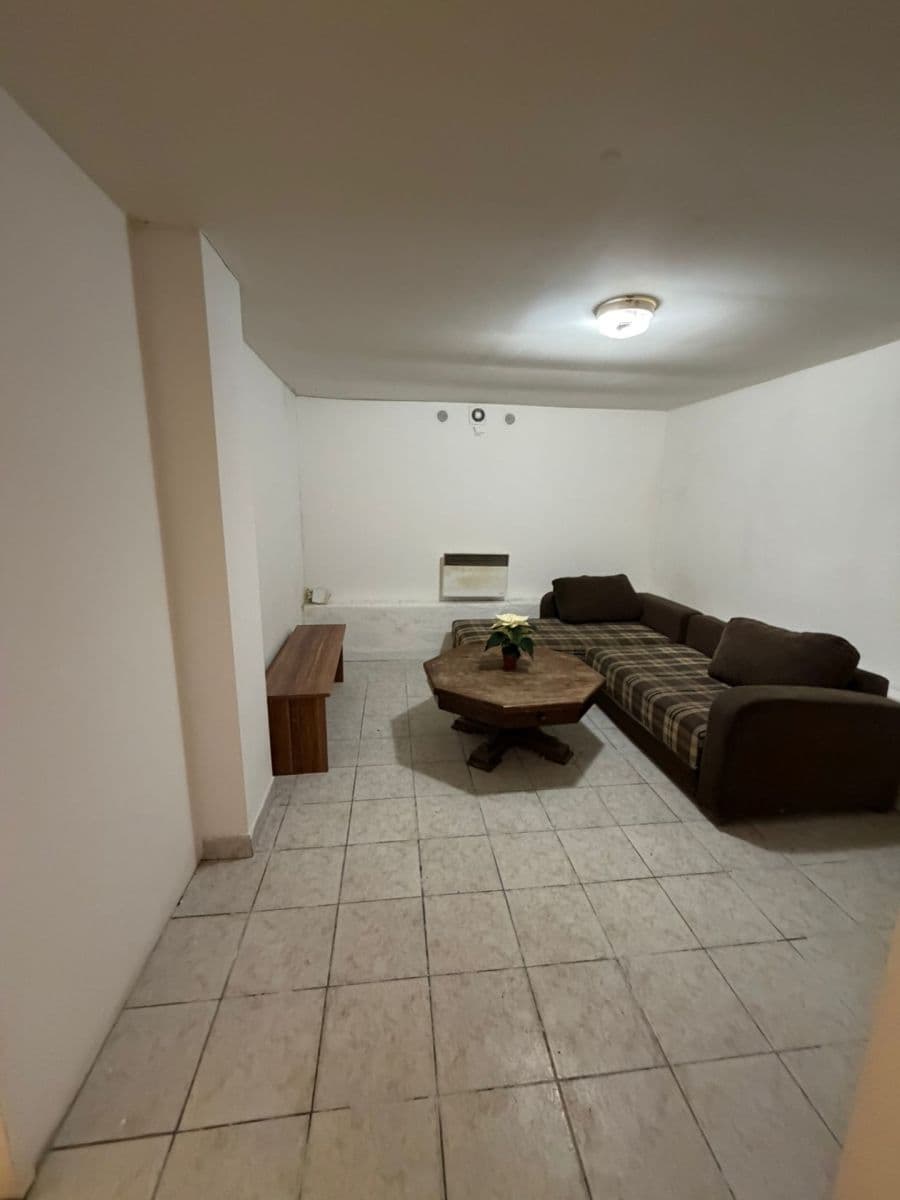 Pronájem bytu 3+1 80 m², Černická, Praha, Praha Pronájem bytu 3+1 80 m², Černická, Praha, Praha