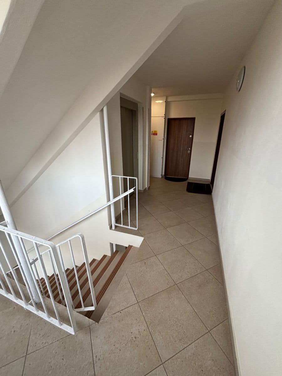 Pronájem bytu 2+kk 45 m², Pšenčíkova, Praha, Praha Pronájem bytu 2+kk 45 m², Pšenčíkova, Praha, Praha