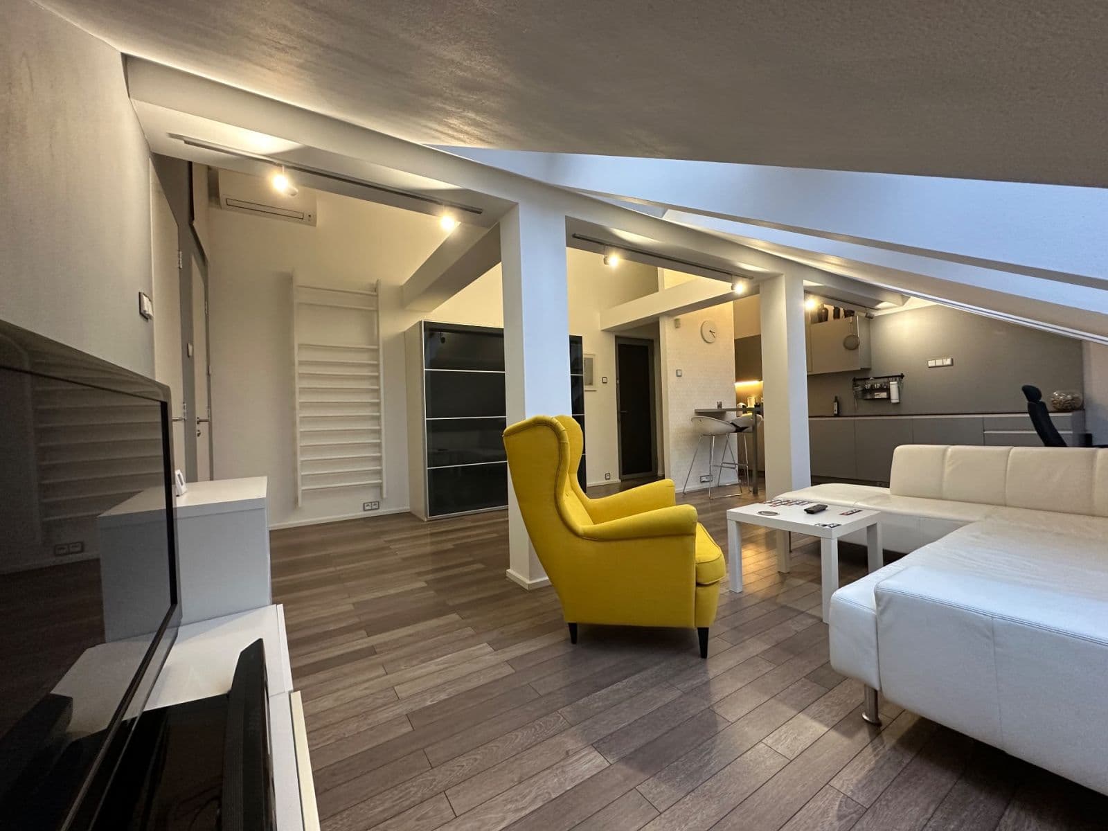 Pronájem bytu 2+kk 60 m², U Paliárky, Praha, Praha Pronájem bytu 2+kk 60 m², U Paliárky, Praha, Praha