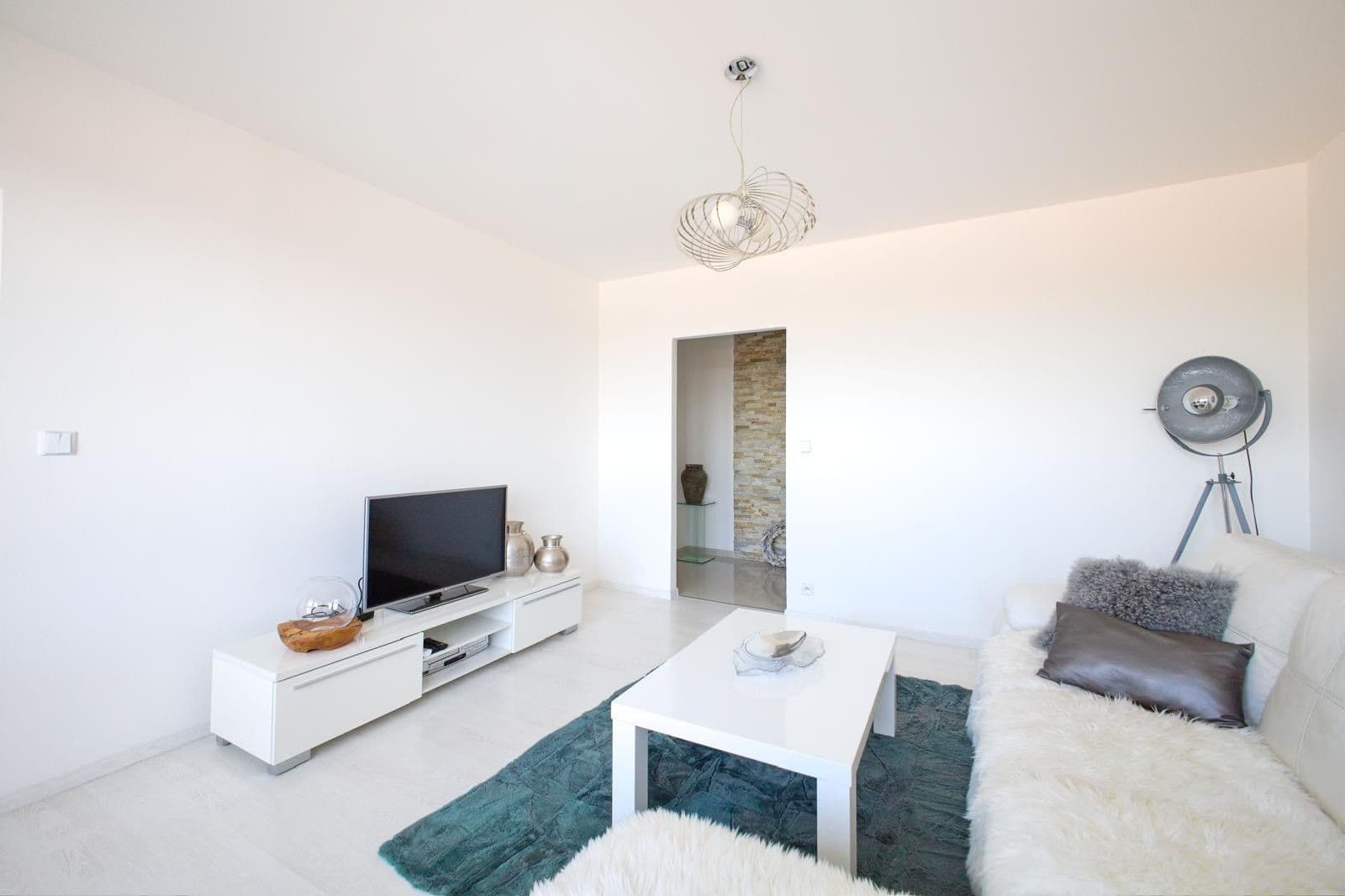 Prodej bytu 3+1 69 m², Česká, Zlín, Zlínský kraj Prodej bytu 3+1 69 m², Česká, Zlín, Zlínský kraj