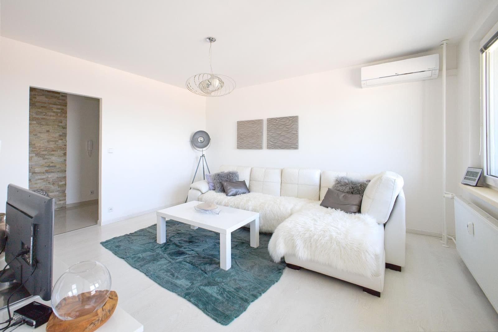 Prodej bytu 3+1 69 m², Česká, Zlín, Zlínský kraj Prodej bytu 3+1 69 m², Česká, Zlín, Zlínský kraj