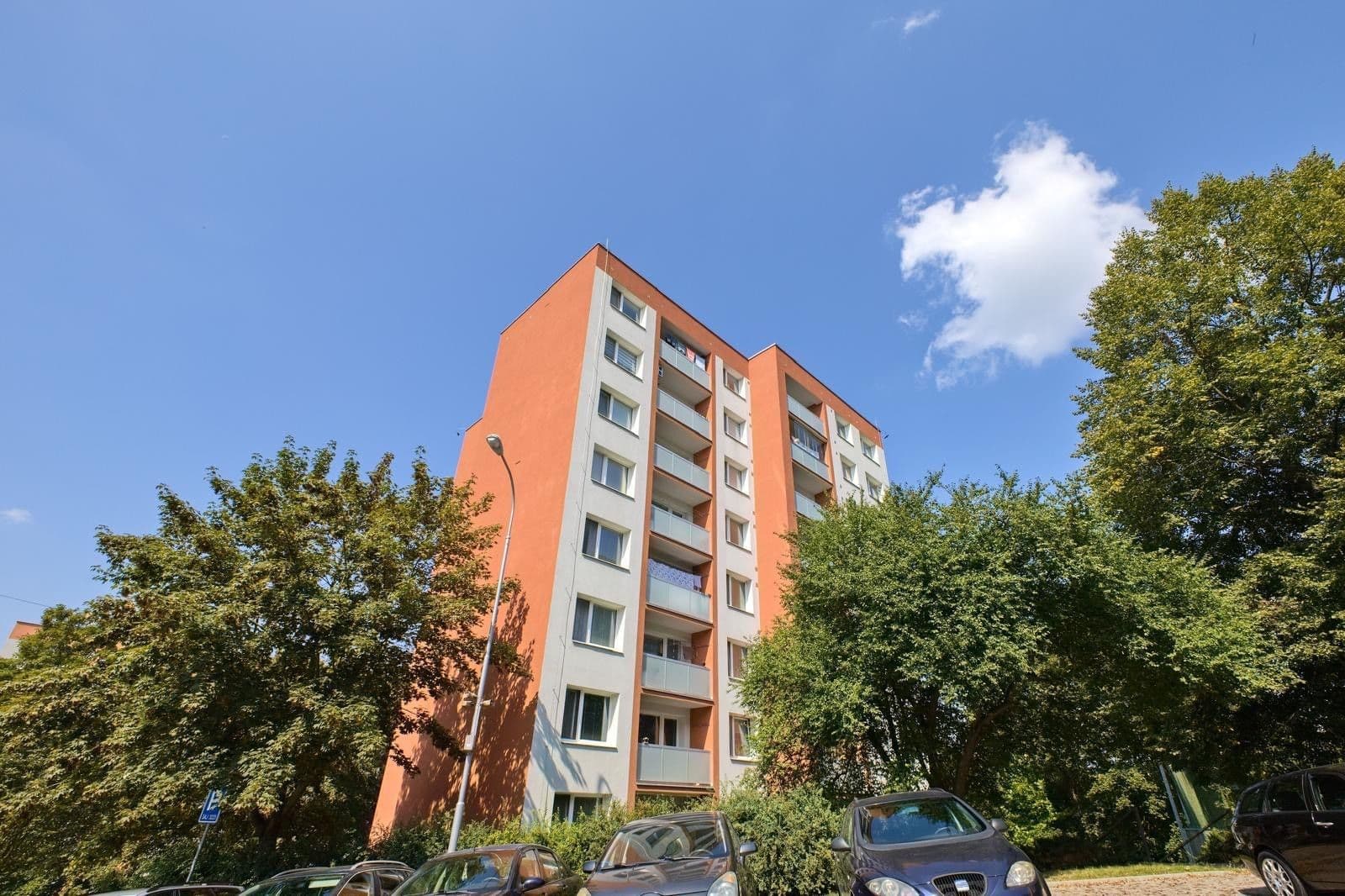Prodej bytu 3+1 69 m², Česká, Zlín, Zlínský kraj Prodej bytu 3+1 69 m², Česká, Zlín, Zlínský kraj