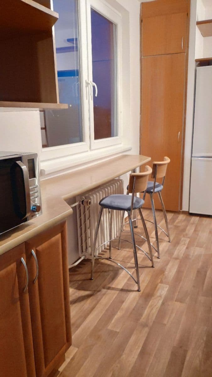 Pronájem bytu 2+1 57 m², Černá cesta, Olomouc, Olomoucký kraj Pronájem bytu 2+1 57 m², Černá cesta, Olomouc, Olomoucký kraj