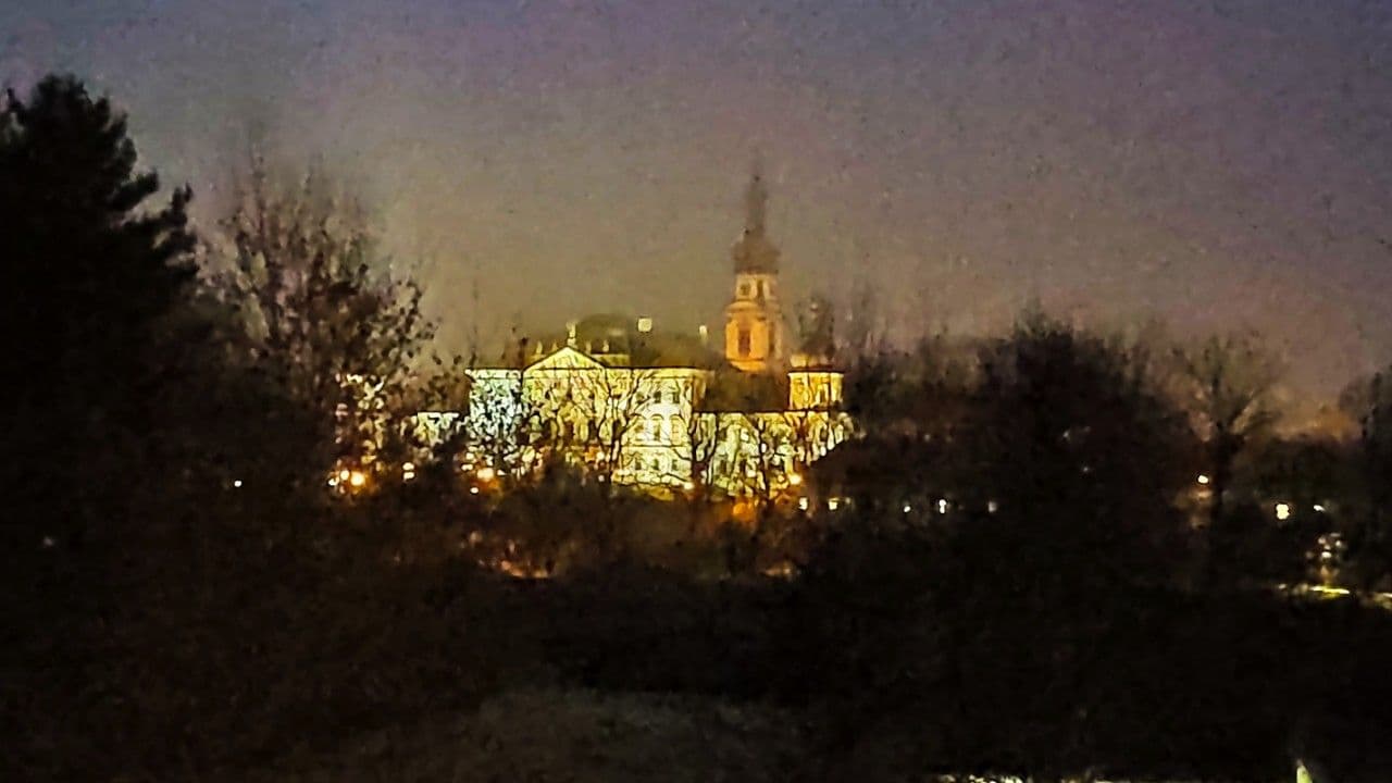 Pronájem bytu 2+1 57 m², Černá cesta, Olomouc, Olomoucký kraj Pronájem bytu 2+1 57 m², Černá cesta, Olomouc, Olomoucký kraj