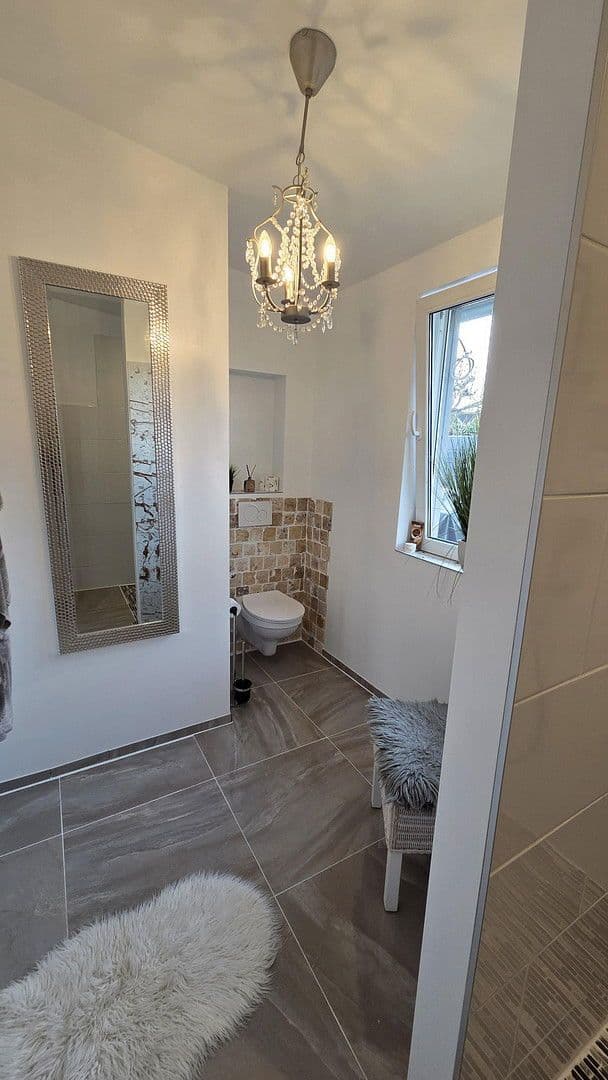 Prodej domu 167 m², pozemek 702 m², Wedemark, Dolní Sasko Prodej domu 167 m², pozemek 702 m², Wedemark, Dolní Sasko