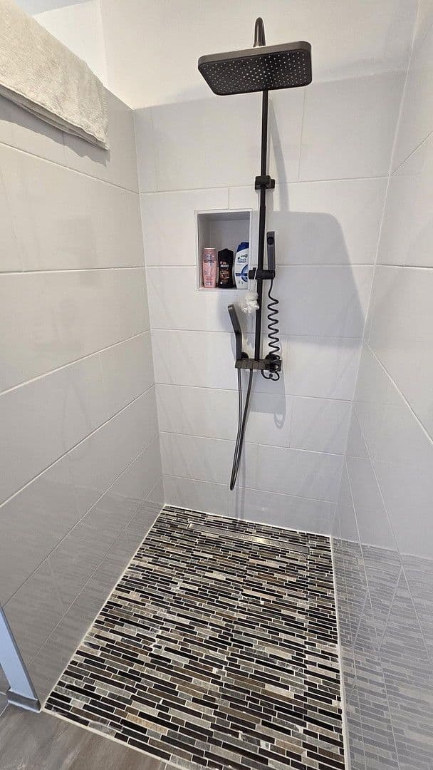 Prodej domu 167 m², pozemek 702 m², Wedemark, Dolní Sasko Prodej domu 167 m², pozemek 702 m², Wedemark, Dolní Sasko